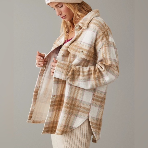 American Eagle Outfitters Jackets & Blazers - American Eagle Outfitters Fleece & Love Shacket